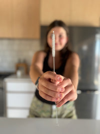 Clean Your Straw Brush